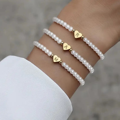 Personalised Initial Pearl Bracelet – Elegant & Timeless Gift ✨💖