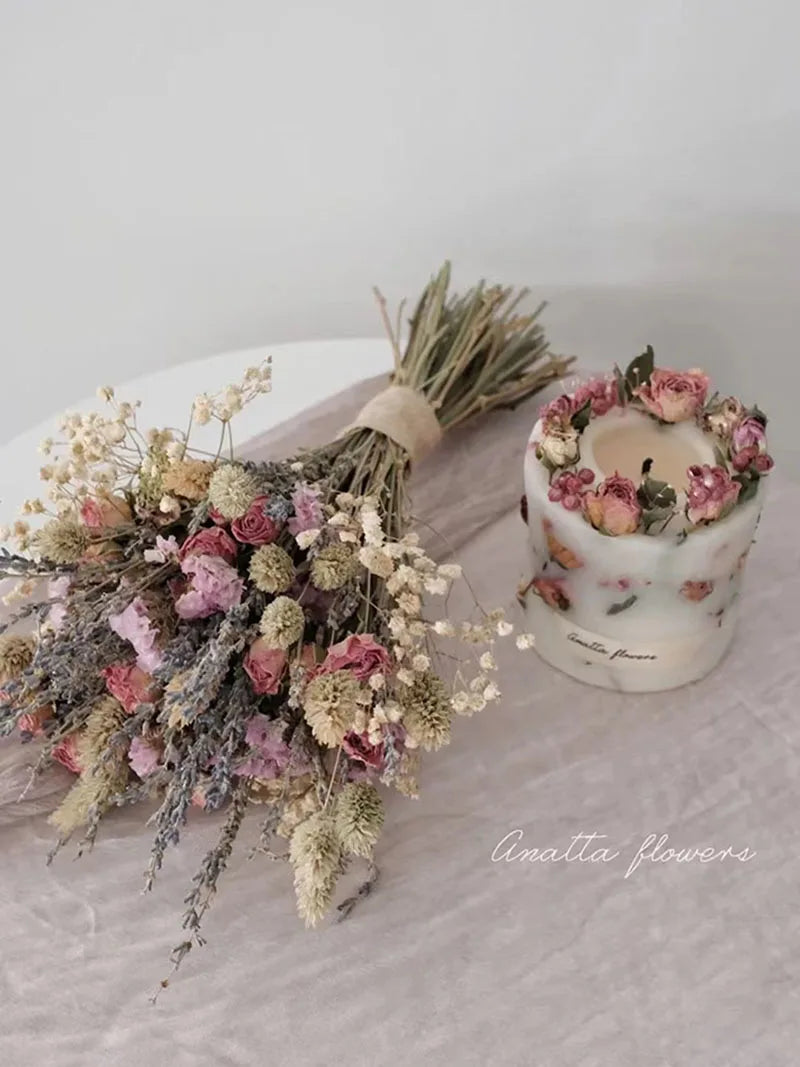 Dried Natural Lavender Bouquet – Elegant & Timeless Floral Décor