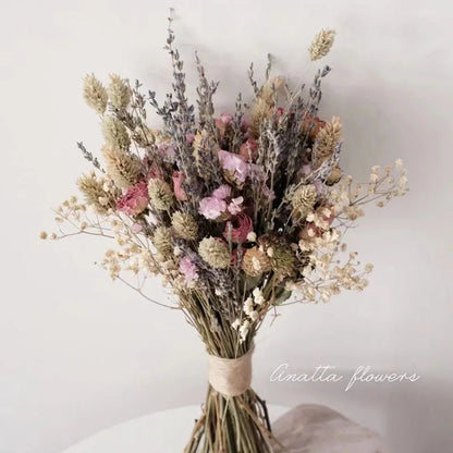 Dried Natural Lavender Bouquet – Elegant & Timeless Floral Décor