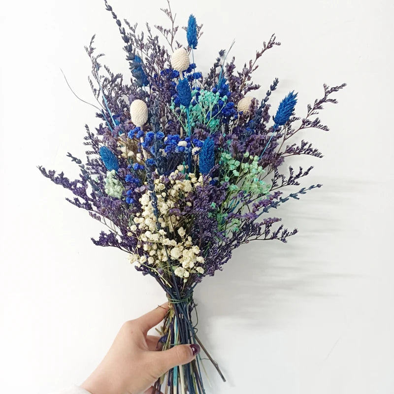 Dried Natural Lavender Bouquet – Elegant & Timeless Floral Décor